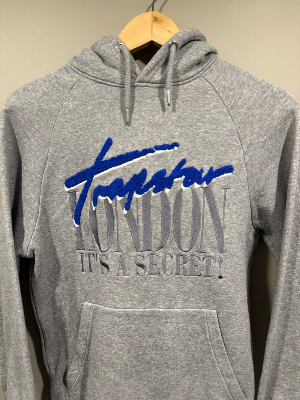 Trapstar London Gray Hooded Sweatshirt Mens XS - Picture 2 of 6